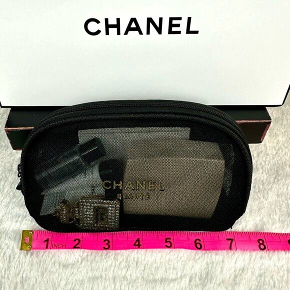 CHANEL #5 Bar Soap, compact mirror, skincare, card &  mesh cosmetic bag ALL NEW - Picture 5 of 6